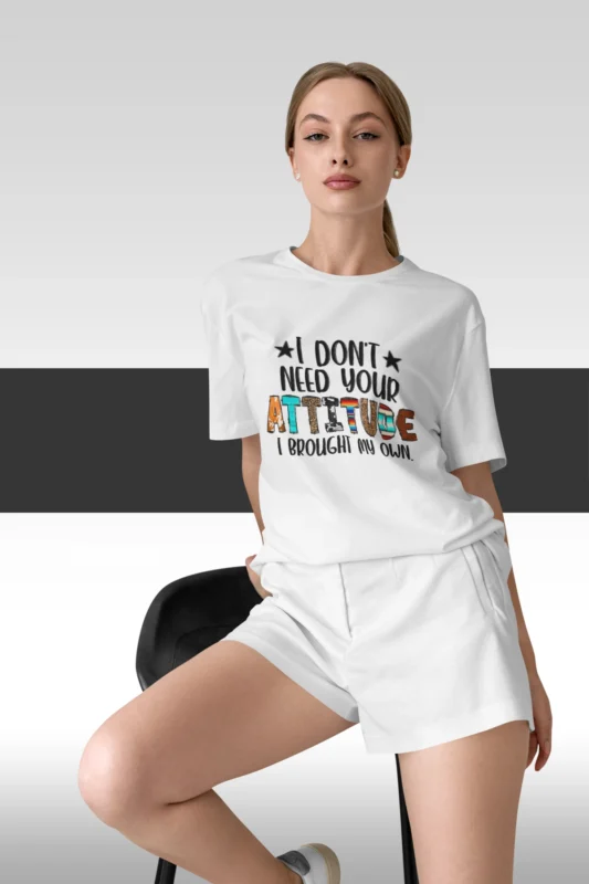 No necesito tu actitud, camiseta de mujer